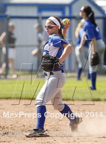 Thumbnail 3 in Old Saybrook vs. Thomaston (CIAC Class S Final) photogallery.