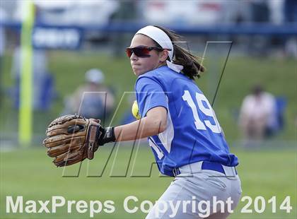 Thumbnail 1 in Old Saybrook vs. Thomaston (CIAC Class S Final) photogallery.