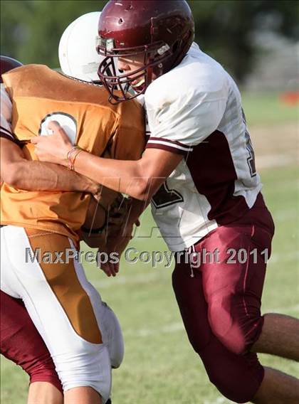 Thumbnail 1 in Austin Freshman White  @ Round Rock Westwood Freshman White photogallery.