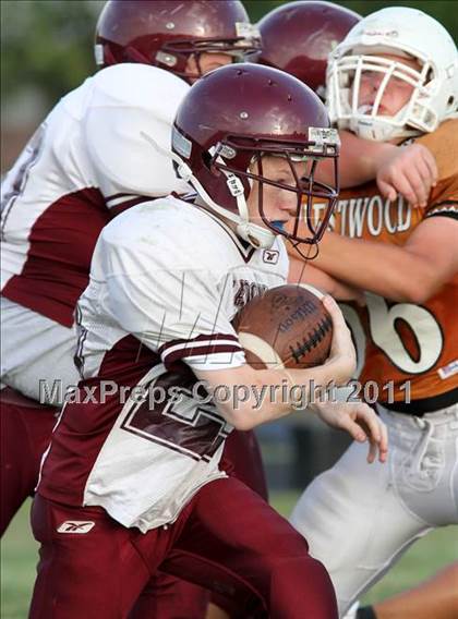 Thumbnail 1 in Austin Freshman White  @ Round Rock Westwood Freshman White photogallery.