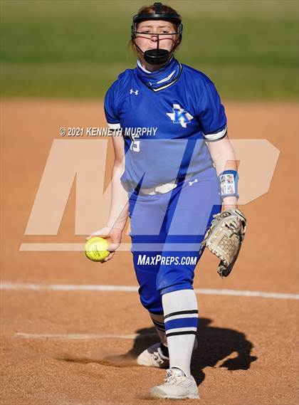 Thumbnail 1 in Alvarado vs Krum photogallery.