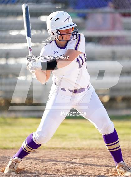 Thumbnail 1 in Alvarado vs Krum photogallery.