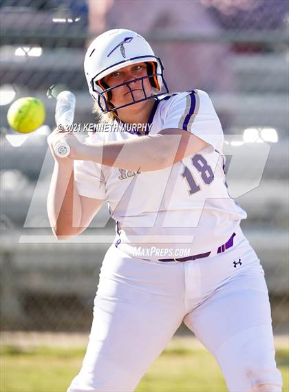Thumbnail 1 in Alvarado vs Krum photogallery.