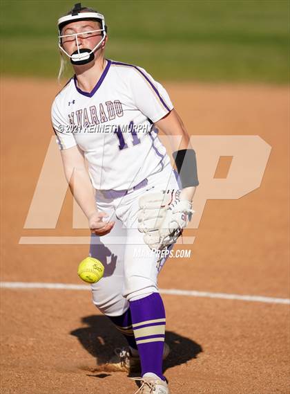 Thumbnail 3 in Alvarado vs Krum photogallery.