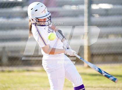 Thumbnail 3 in Alvarado vs Krum photogallery.