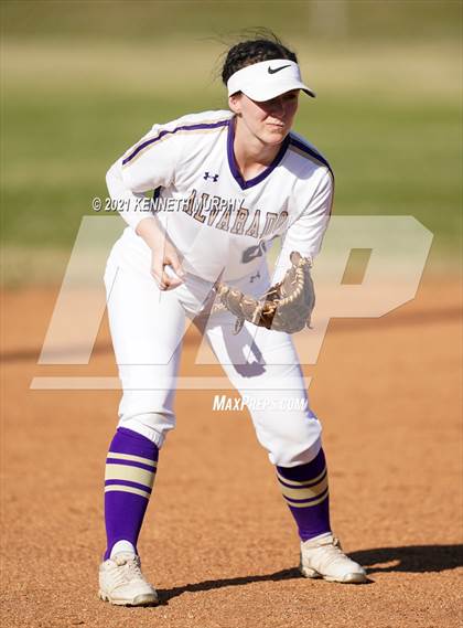 Thumbnail 3 in Alvarado vs Krum photogallery.