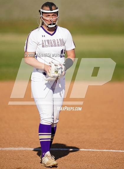Thumbnail 3 in Alvarado vs Krum photogallery.