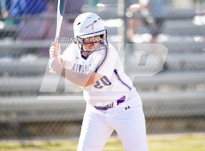 Thumbnail 2 in Alvarado vs Krum photogallery.