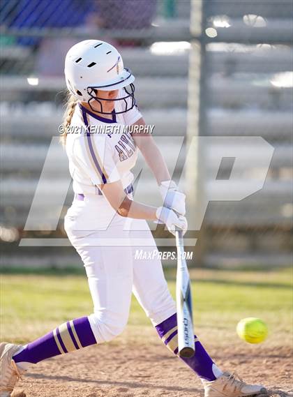 Thumbnail 3 in Alvarado vs Krum photogallery.