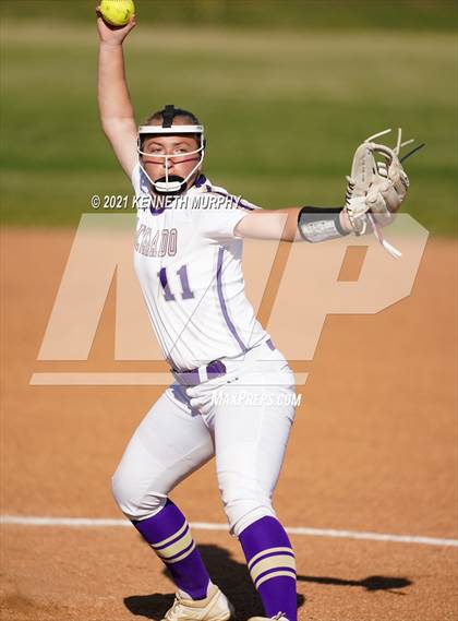 Thumbnail 1 in Alvarado vs Krum photogallery.