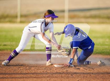 Thumbnail 1 in Alvarado vs Krum photogallery.