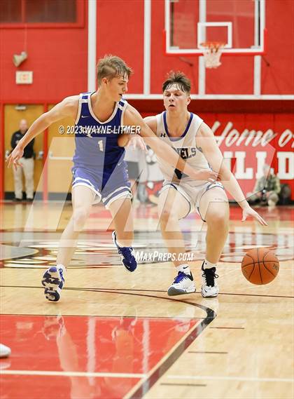 Thumbnail 2 in Highlands @ Covington Catholic photogallery.