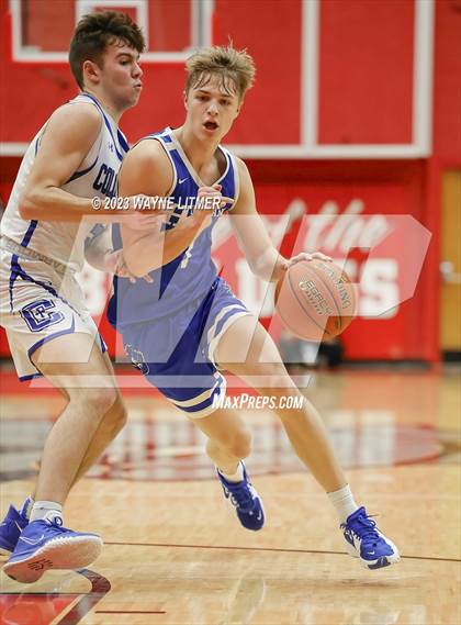 Thumbnail 2 in Highlands @ Covington Catholic photogallery.