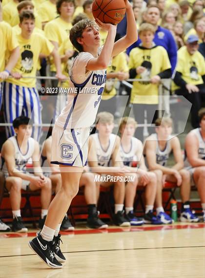 Thumbnail 2 in Highlands @ Covington Catholic photogallery.