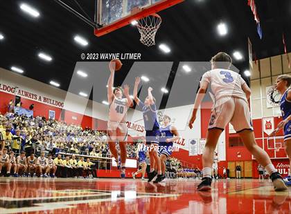 Thumbnail 1 in Highlands @ Covington Catholic photogallery.