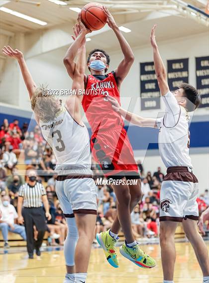 Thumbnail 1 in Mililani vs Kahuku (OIA D1 Semifinal Playoff) photogallery.