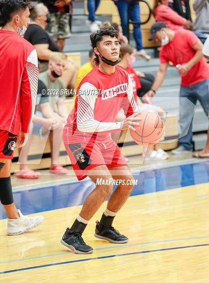 Thumbnail 1 in Mililani vs Kahuku (OIA D1 Semifinal Playoff) photogallery.