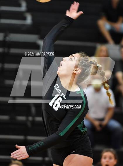 Thumbnail 3 in Cedar Park @ Vandegrift photogallery.