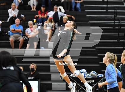 Thumbnail 3 in Cedar Park @ Vandegrift photogallery.