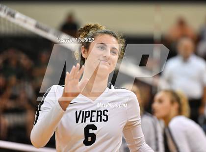 Thumbnail 1 in Cedar Park @ Vandegrift photogallery.