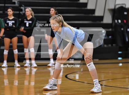 Thumbnail 1 in Cedar Park @ Vandegrift photogallery.