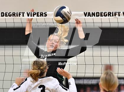 Thumbnail 1 in Cedar Park @ Vandegrift photogallery.