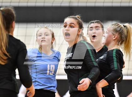 Thumbnail 3 in Cedar Park @ Vandegrift photogallery.