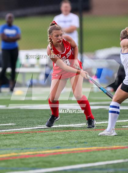 Thumbnail 3 in Regis Jesuit @ Grandview photogallery.