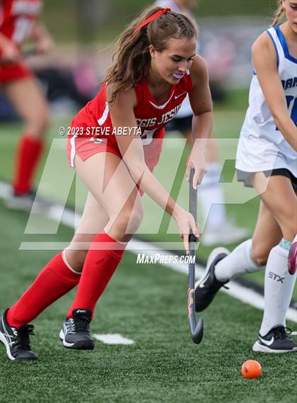 Thumbnail 1 in Regis Jesuit @ Grandview photogallery.