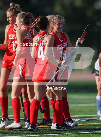 Thumbnail 2 in Regis Jesuit @ Grandview photogallery.