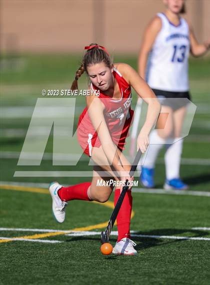 Thumbnail 1 in Regis Jesuit @ Grandview photogallery.