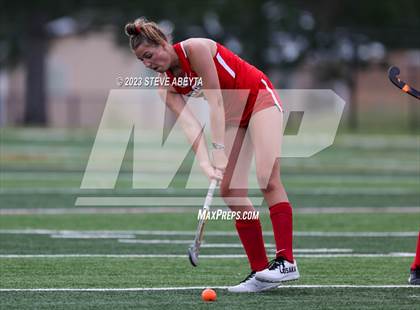 Thumbnail 1 in Regis Jesuit @ Grandview photogallery.
