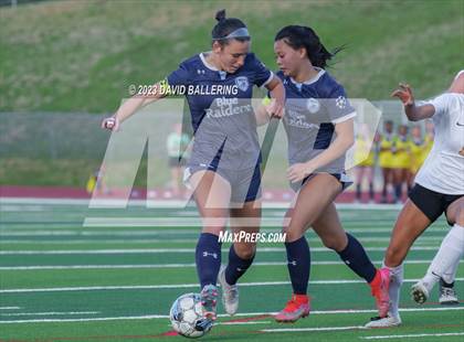 Thumbnail 3 in Bell vs. Keller Central (UIL Bi-District Playoff) photogallery.