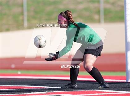 Thumbnail 2 in Bell vs. Keller Central (UIL Bi-District Playoff) photogallery.