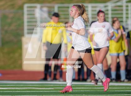 Thumbnail 3 in Bell vs. Keller Central (UIL Bi-District Playoff) photogallery.