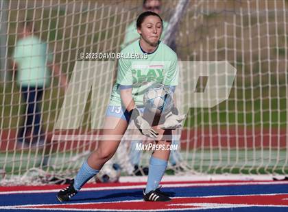 Thumbnail 2 in Bell vs. Keller Central (UIL Bi-District Playoff) photogallery.