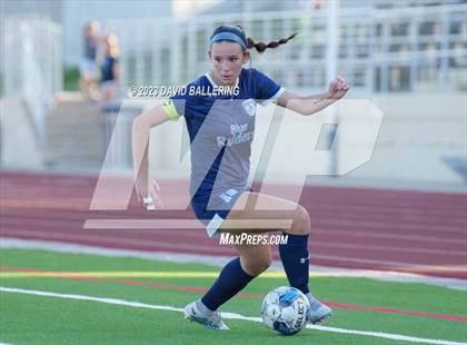 Thumbnail 1 in Bell vs. Keller Central (UIL Bi-District Playoff) photogallery.