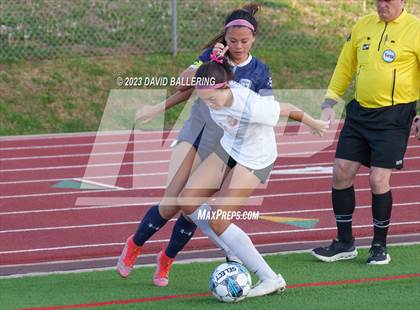 Thumbnail 2 in Bell vs. Keller Central (UIL Bi-District Playoff) photogallery.