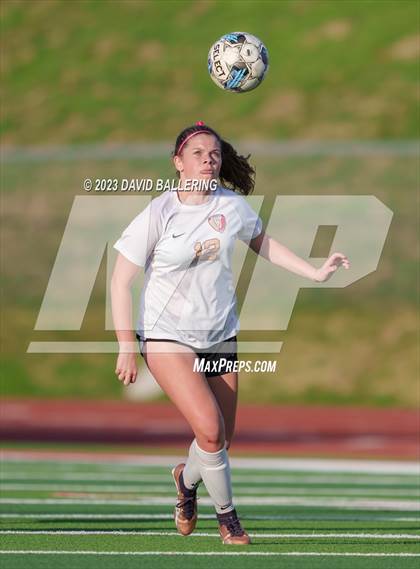 Thumbnail 1 in Bell vs. Keller Central (UIL Bi-District Playoff) photogallery.