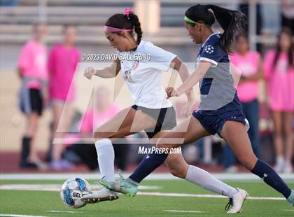 Thumbnail 1 in Bell vs. Keller Central (UIL Bi-District Playoff) photogallery.
