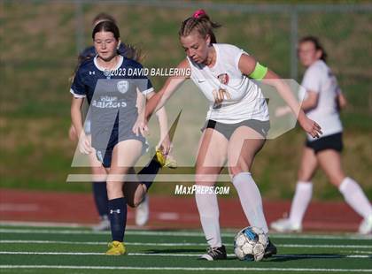 Thumbnail 3 in Bell vs. Keller Central (UIL Bi-District Playoff) photogallery.