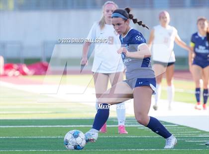 Thumbnail 2 in Bell vs. Keller Central (UIL Bi-District Playoff) photogallery.