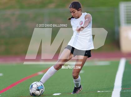 Thumbnail 1 in Bell vs. Keller Central (UIL Bi-District Playoff) photogallery.