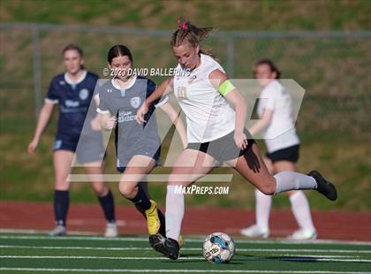 Thumbnail 2 in Bell vs. Keller Central (UIL Bi-District Playoff) photogallery.