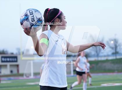 Thumbnail 1 in Bell vs. Keller Central (UIL Bi-District Playoff) photogallery.