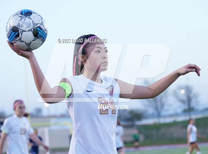 Thumbnail 2 in Bell vs. Keller Central (UIL Bi-District Playoff) photogallery.