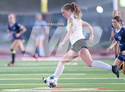 Thumbnail 3 in Bell vs. Keller Central (UIL Bi-District Playoff) photogallery.
