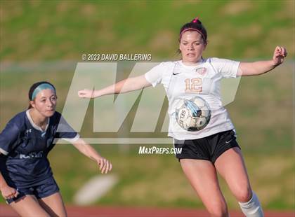 Thumbnail 2 in Bell vs. Keller Central (UIL Bi-District Playoff) photogallery.