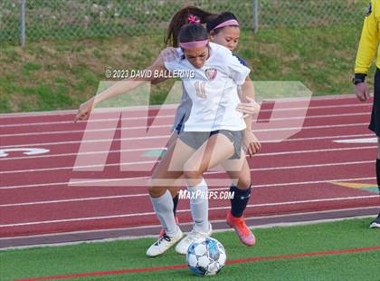 Thumbnail 3 in Bell vs. Keller Central (UIL Bi-District Playoff) photogallery.
