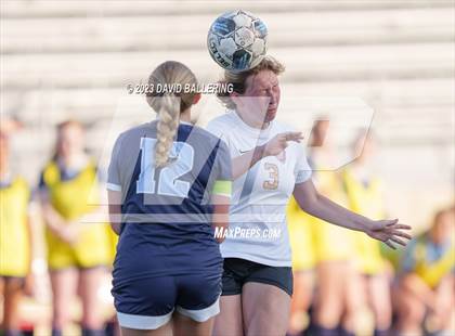 Thumbnail 1 in Bell vs. Keller Central (UIL Bi-District Playoff) photogallery.